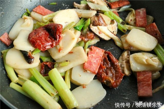 一个人的午餐，分享到朋友圈，留言无数，有人赞有人质疑