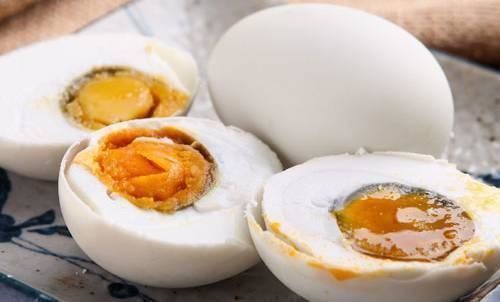 面条|血脂高不能吃面条？医生提醒：若想降血脂，这“2素”才应该少吃