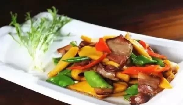 好吃到舔盘的12道家常菜，自己在家动手做，吃着放心还健康