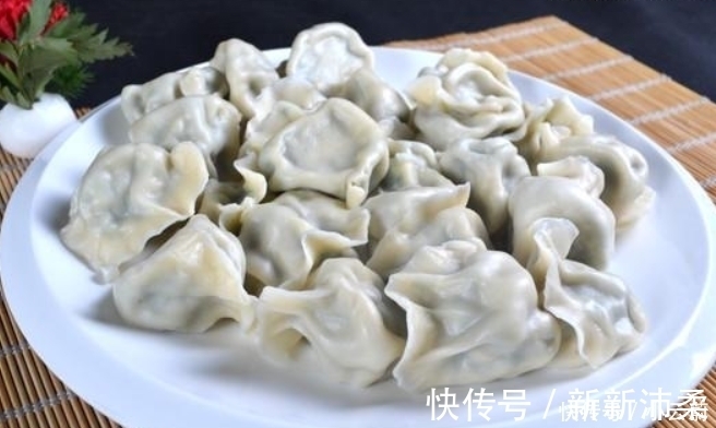 饺子馅|拌饺子馅，很多人不懂先放盐还是先放油，难怪饺子不好吃！