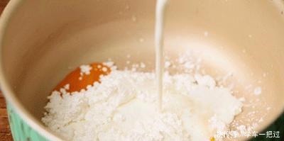 一袋牛奶,不蒸不炸,馋死人的网红甜品轻松做,咬一口奶香四溢