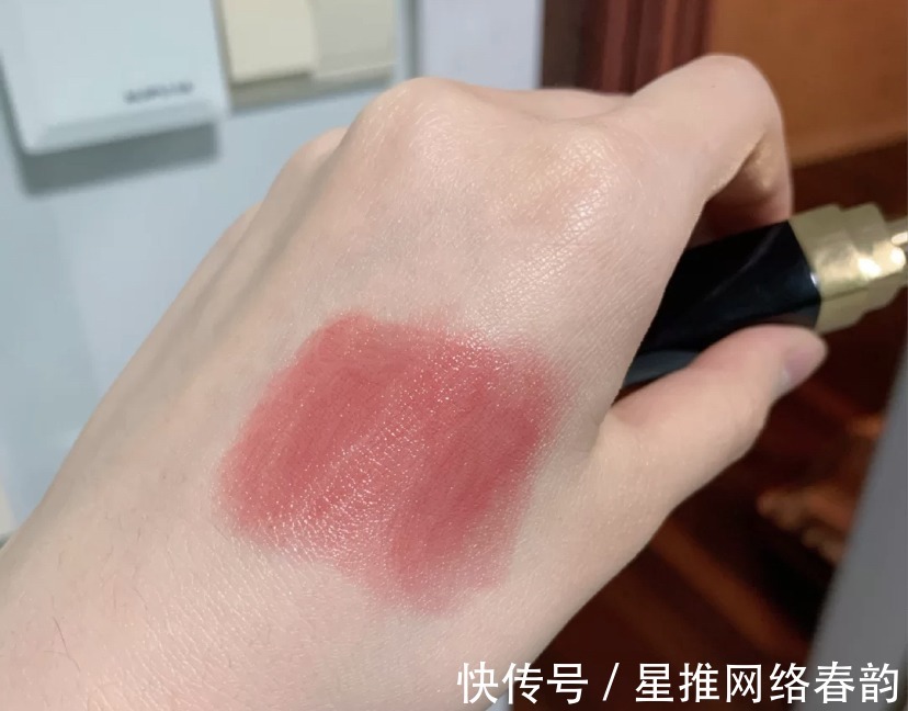 素颜|素颜涂就很美的几支口红,黄皮显白不踩雷,盲选不会错!