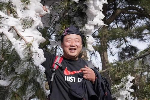 在线|临猗在线粉丝们又征服了一座雪山～汤王山之颠