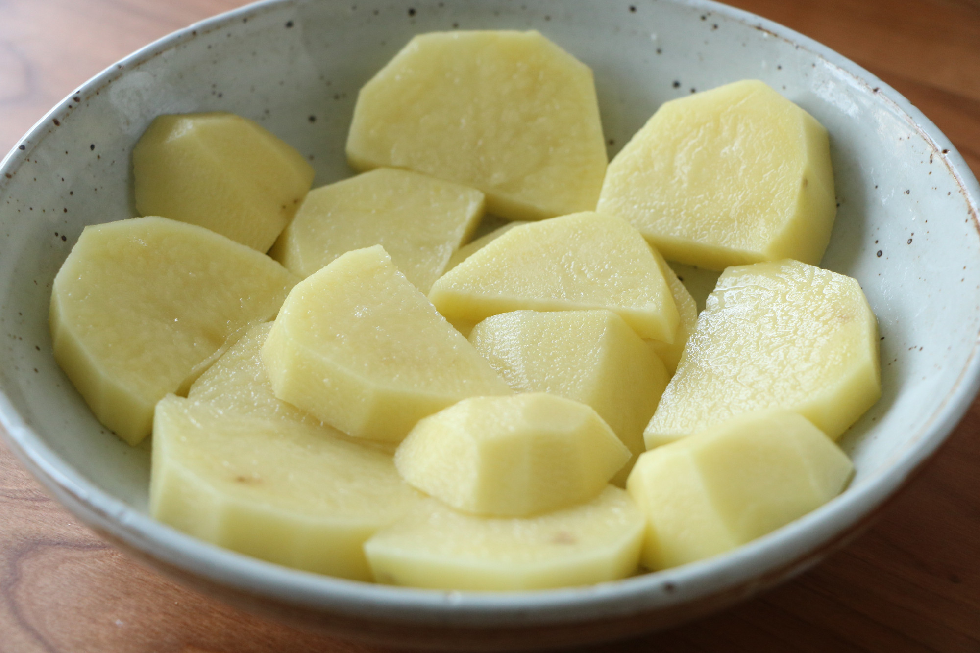 鸡胸肉还可以这样吃,不用一滴油,上锅蒸一蒸健康美味两不误