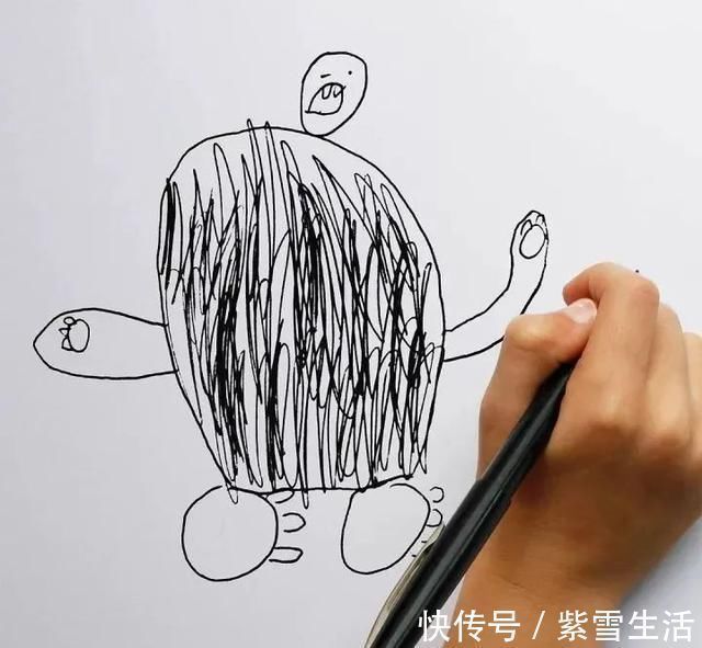 花式秀!儿子画成什么样,爸爸就能P成什么样子,花式秀父爱坐拥百万粉丝