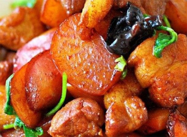 增强免疫力|下雨天也摆脱不了10度低温,孩子多吃长高菜,爽口开胃吃饭香