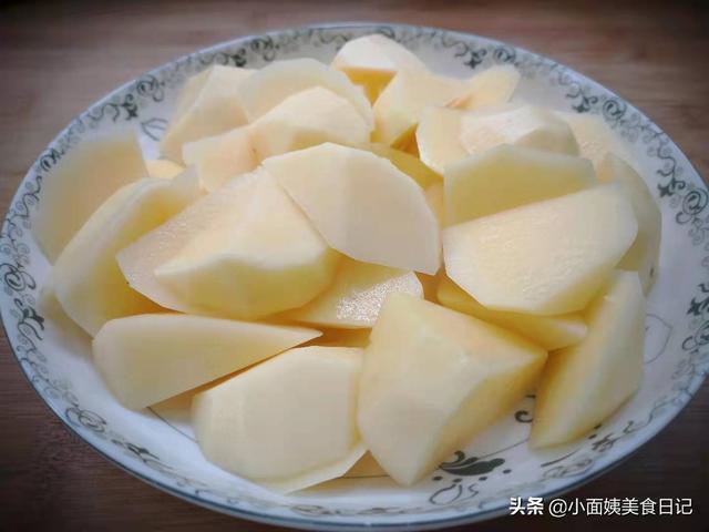 土豆丝|夏天爱出汗，身体疲倦困乏，这种高钾食物别忘吃，蒸熟一煎，真香