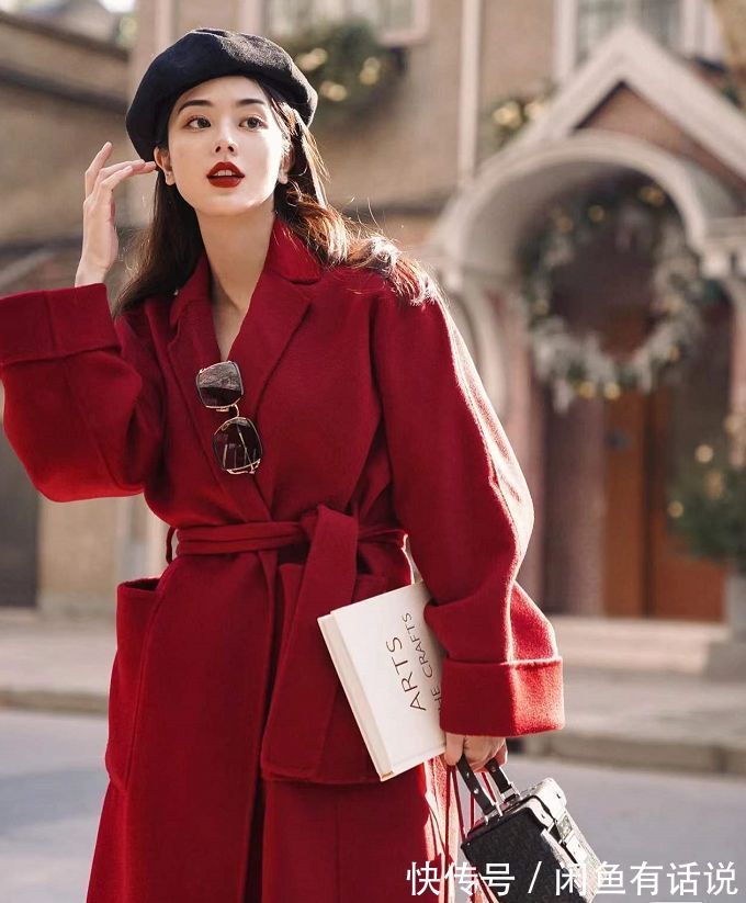 配色 建议中年女性,过年穿红色记住“3种配色+3个技巧”,时髦又高级