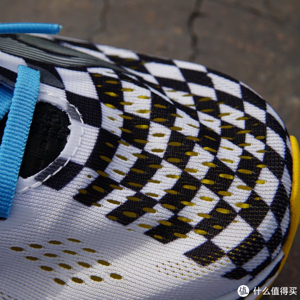 真·畅|跑鞋评测 篇四：真·畅跑云端：Saucony索康尼 Endorphin Pro啡鹏2上脚体验