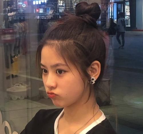 2020春季流行发型,提高颜值还减龄,再也不用“蓬头垢面”了