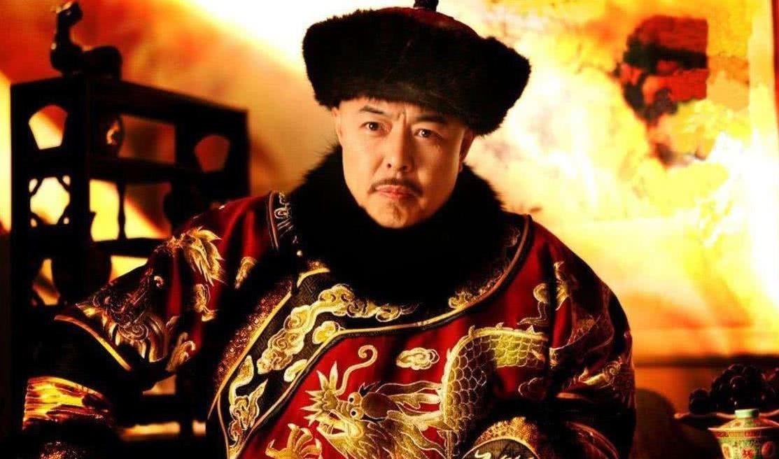 清朝|男子展出清朝“龙床”，价值5个亿，专家：建议上交