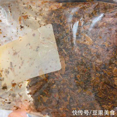 上桌前不被看好的家常版梅菜扣肉，吃完却逆风翻盘