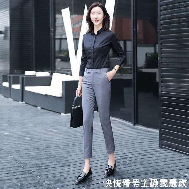 小衫|最近火了一种裤子，叫“烟管裤”，显瘦有气质，搭风衣小衫特合适
