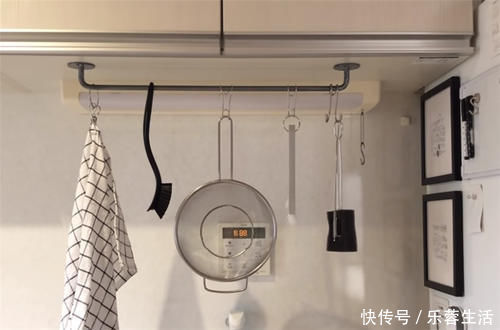 厨房|日本主妇怎么收纳厨房水槽？细节满满的收纳整理术，让厨房更整洁