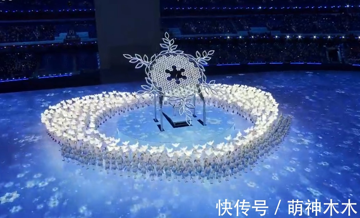 火炬|冬奥主火炬手亮相!杨扬苏炳添惊喜现身,年轻运动员挑大梁