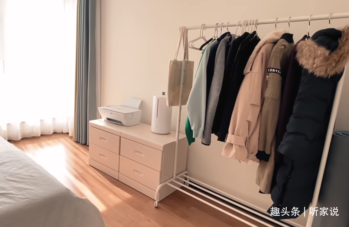 卫生间|母女二人住进空无一物的家里，坚持每日收拾，极简主义生活太干净