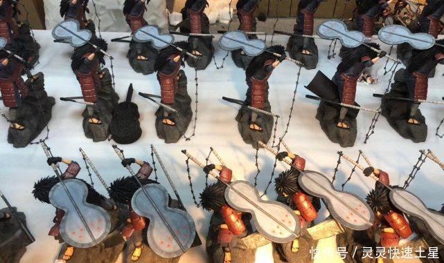 过于|火影宇智波斑的手办,超30个斑爷摆在一起,气场过于舒适!