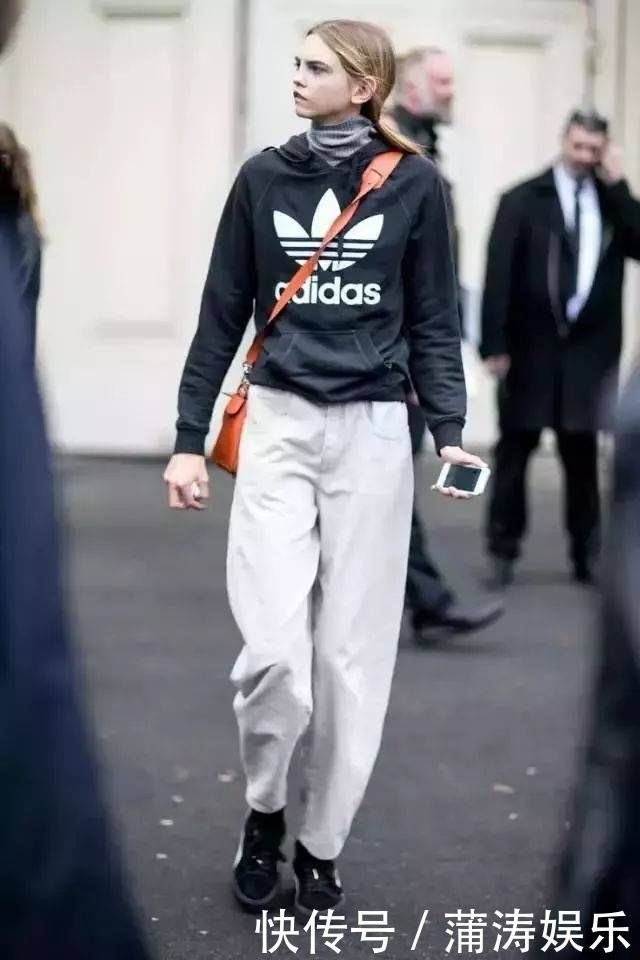 脖子短不能穿高领7种不同搭法教给你，内搭有它就够了