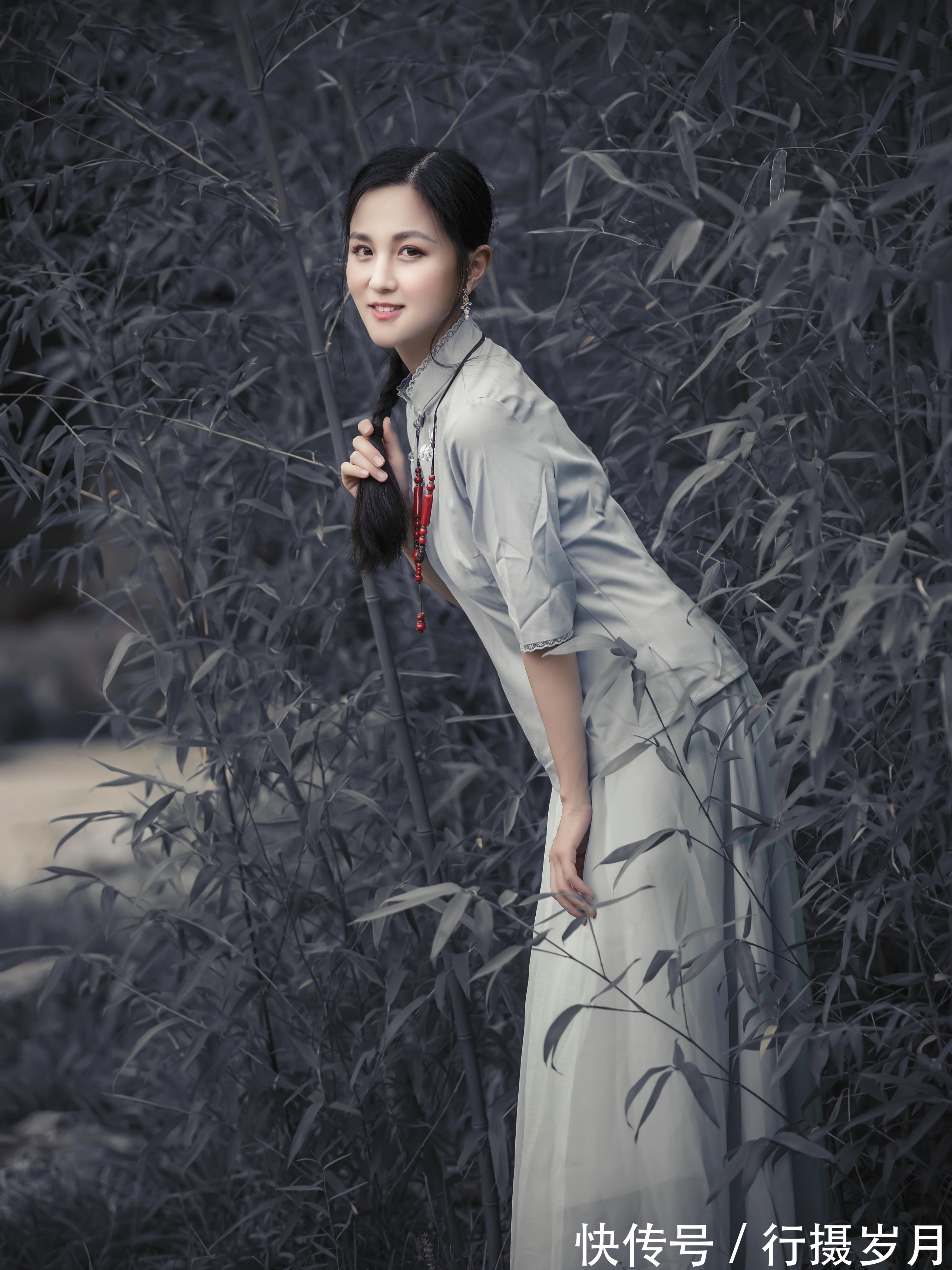 身体@有一种思念,在身体里流转,铅华不染