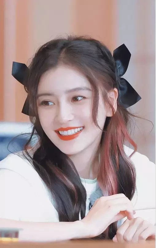 才藝|Angelababy參加《萌探》，表演才藝嚇到眾人，孫紅雷：太可怕了！