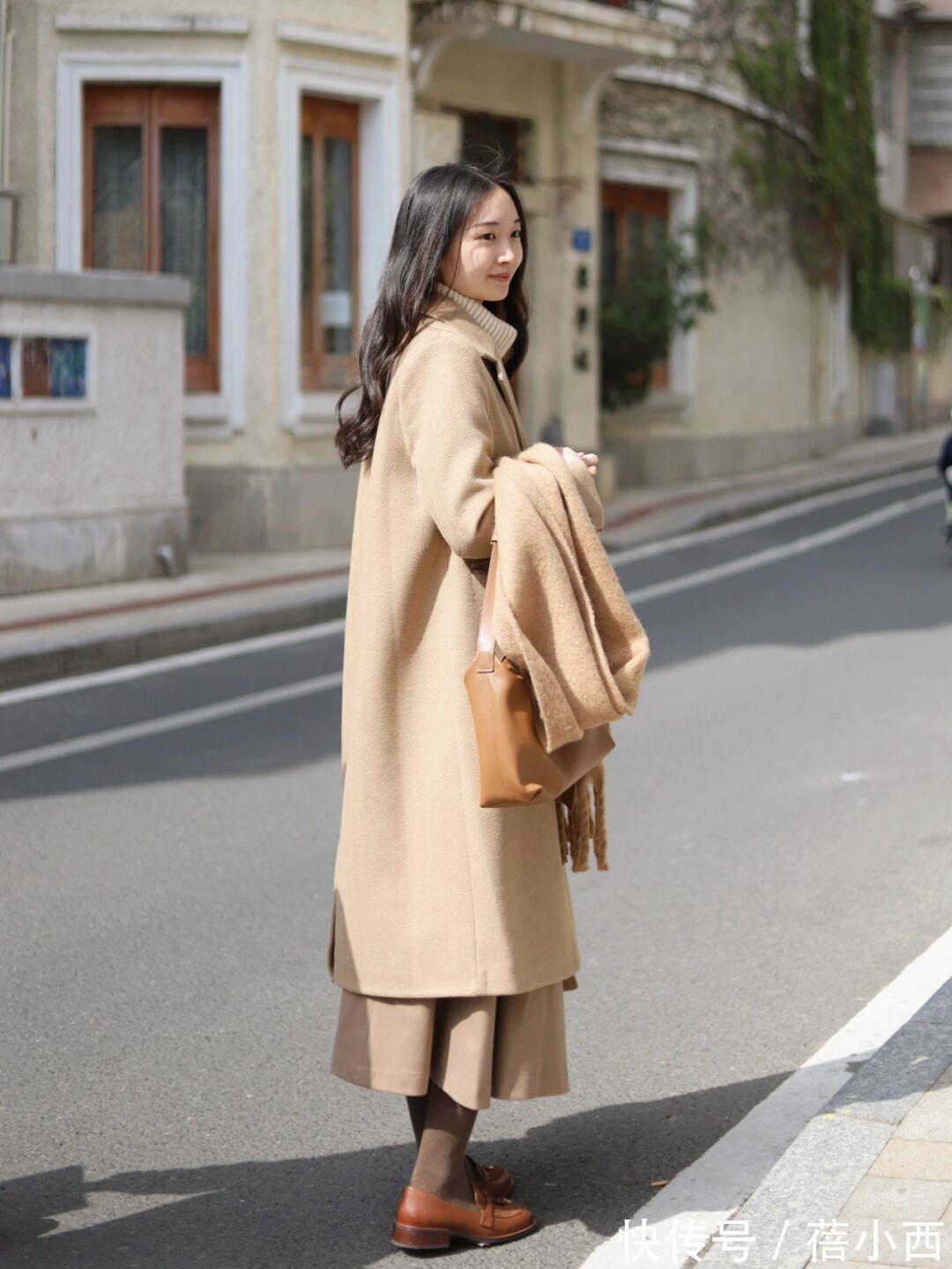 黄黑皮|原来“乐福鞋”才是真香鞋子,借鉴这些搭配,照着穿摆脱路人感