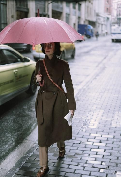 轻松|50岁的女人怎么穿才好看,学学三木妈妈,轻松搭出高级美