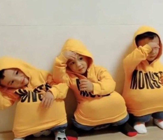 取名|爸爸姓“宫”,随意给三胞胎取名,落户时忍不住笑出声