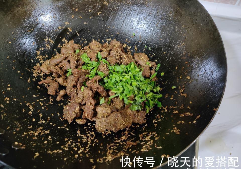 牛肉|秋季孩子长个常吃的肉菜，强健身体长力气，白嘴都能吃一盘