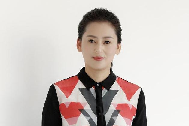 婚姻觀|她從幕后轉(zhuǎn)到臺前,離過婚卻和孟非主持非誠勿擾,婚姻觀被質(zhì)疑