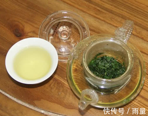 糖尿病患者|别嫌它难喝,却是糖尿病的救星,每天常喝,稳定血糖不飙升