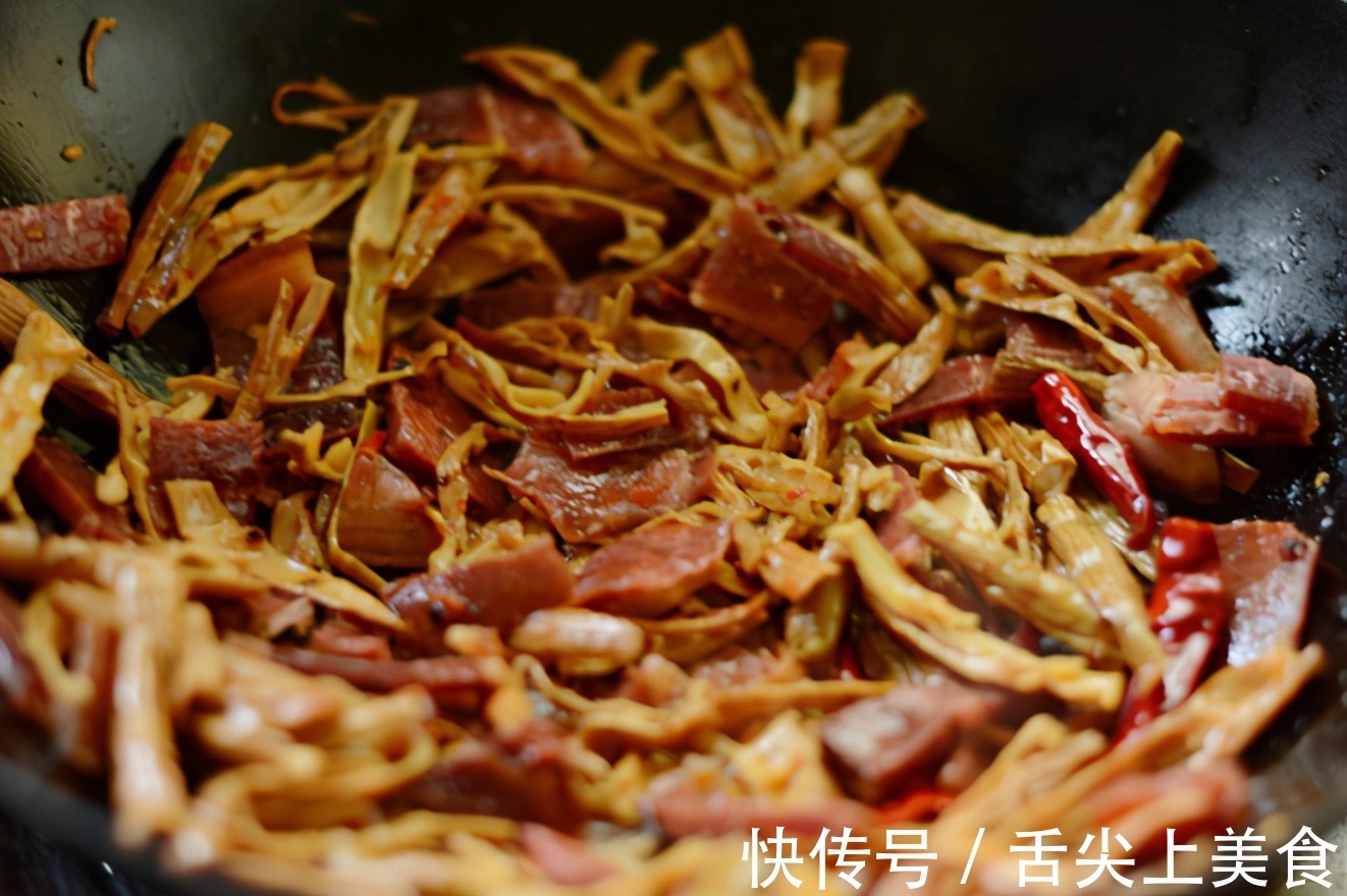 笋干|这东西不怕过期，超市30元一斤，现在抓紧多买点，吃到第二年