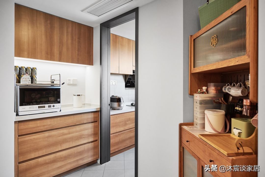 户型|44岁的阿姨,与母亲同住,两人把家布置得温馨美好,适合居家养老