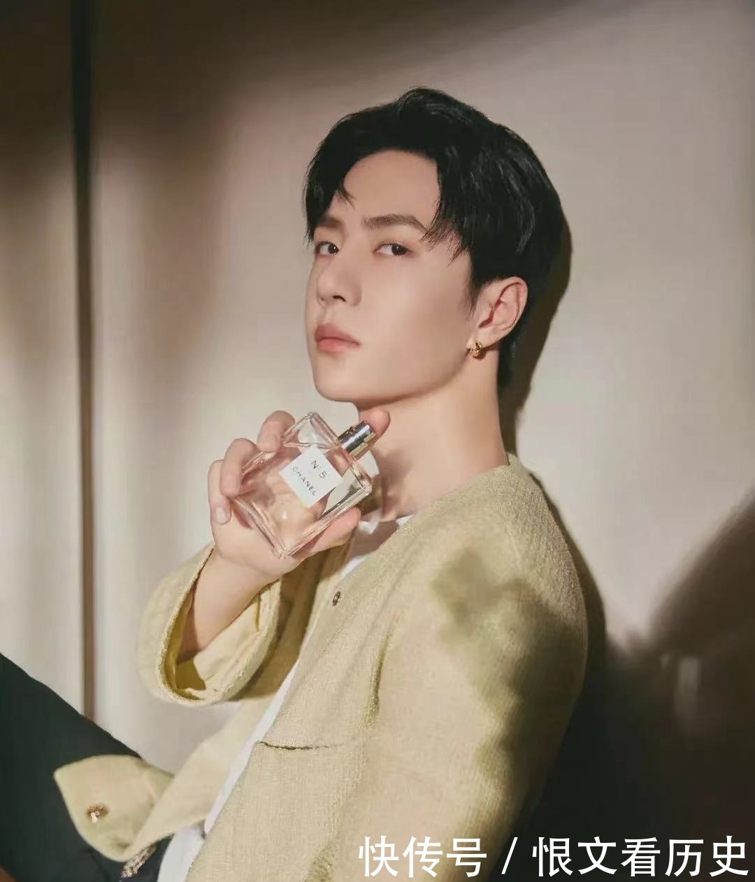 摩托车 王一博,是铁了心要靠自己;而有的人,是铁了心要靠王一博!