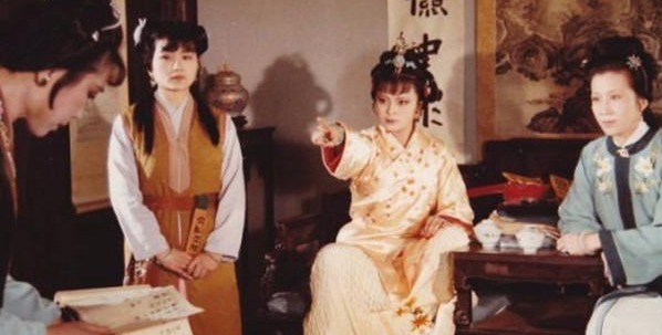 外孙女@南安太妃来贾府选儿媳，贾母为何不想让黛玉成为王妃