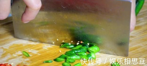 小米椒|学会这道万能凉拌调味汁,拌什么都好吃,拌一盘吃光一盘