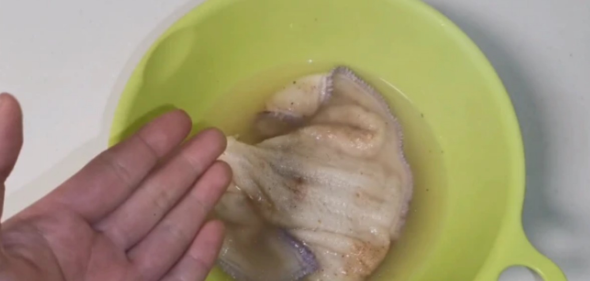 毛圈|洗毛巾,只需水中撒一点,不管多脏多旧的毛巾,洗出来干净又柔软