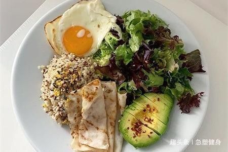 健康饮食|216斤大叔每天做2分钟平板支撑，坚持做1个月，身材会有多大变化