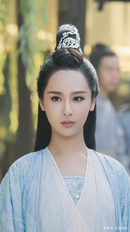 楊紫|堪稱男神收割機(jī)，楊紫開(kāi)掛了？