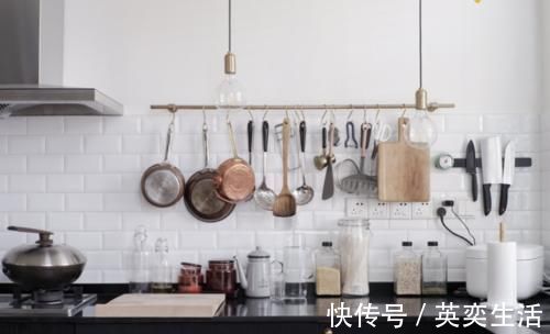 感叹|厨房这样装,空间大一倍,网友感叹真是教科书级别的收纳法