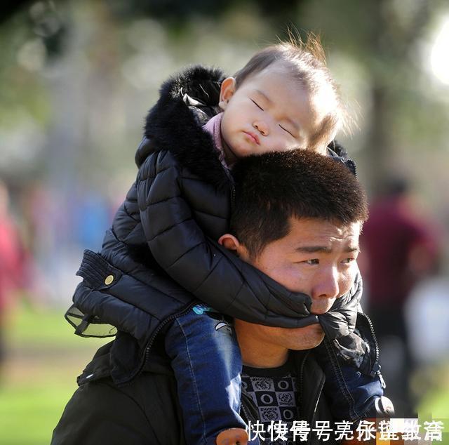 身心|4岁女孩做了“连线题”,宝妈看过身心俱疲,果然是爸爸的小棉袄