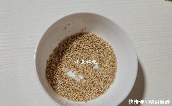 全家人都爱吃这菜,10分钟就出锅,百吃不厌,下酒又下饭香极了