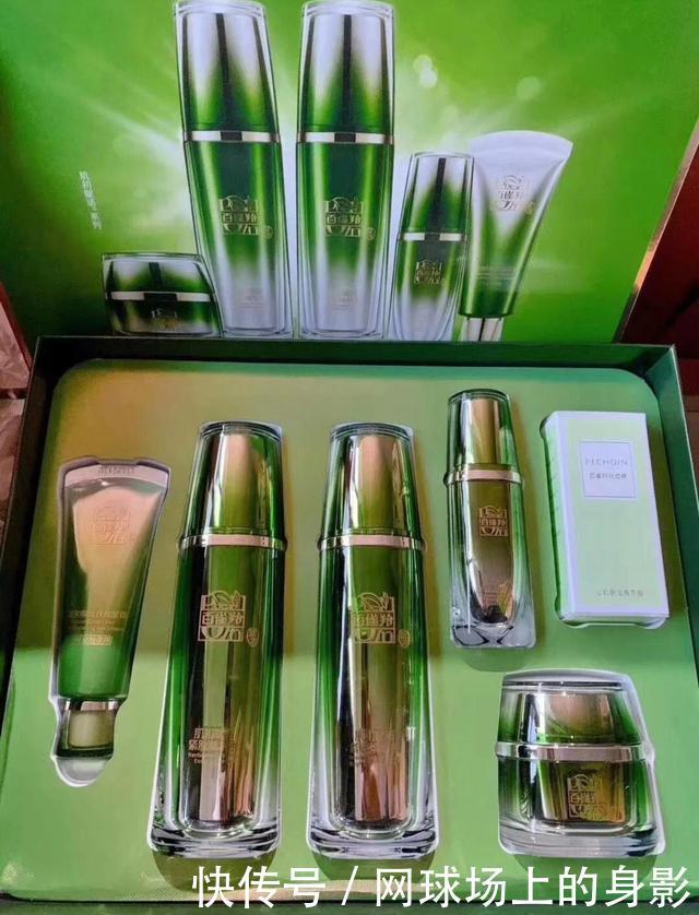 红血丝|国货水乳不行是百雀羚不香，还是薇诺娜不够贵外国人抢着要！