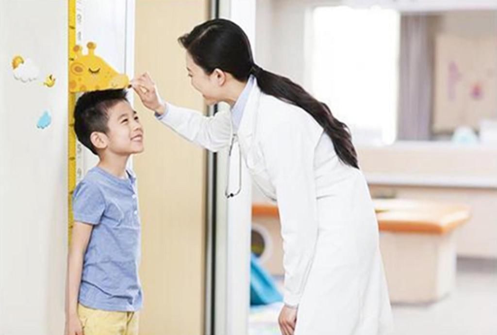 虾仁鸡蛋|还在给孩子吃钙片长个儿吗？专家告诉你饮食妙招，孩子多长10厘米