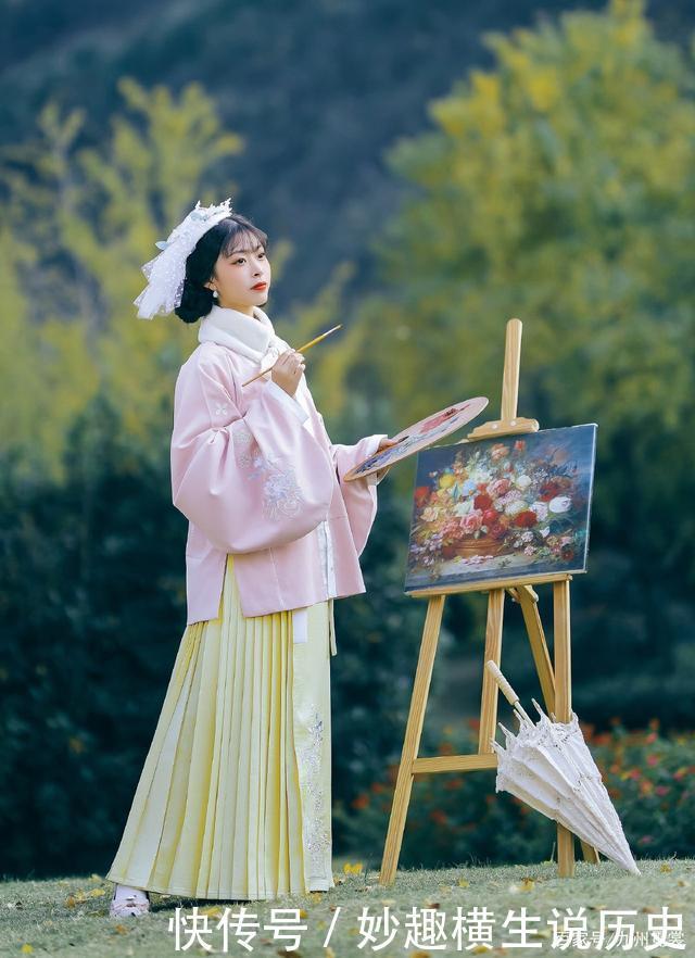 风格甜美的粉色系汉服，专属少女的配色，让你化身温柔少女