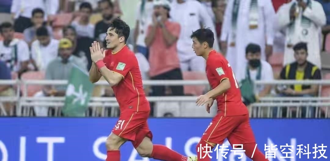 首发|阿兰和洛国富为何不能在国足首发?内部人士给出答案,让球迷信服