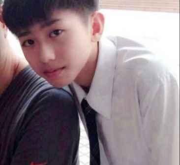 蔡徐坤|明星現(xiàn)實(shí)生活中長什么樣子？