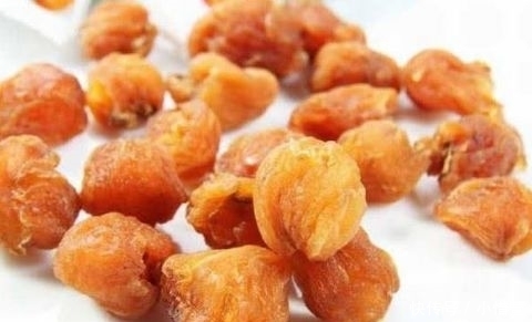 子宫污血|女生来例假时 别错过4种零食 排净子宫污血