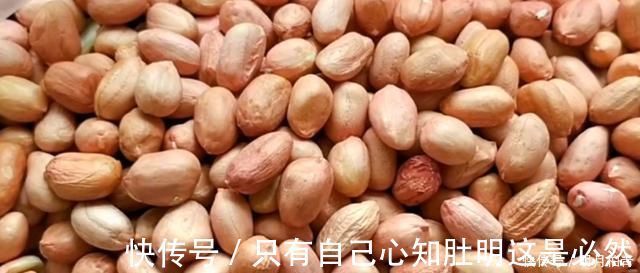 花生米|花生米里加2个鸡蛋，比红烧肉还香，我家一周吃3次，每次上桌抢光