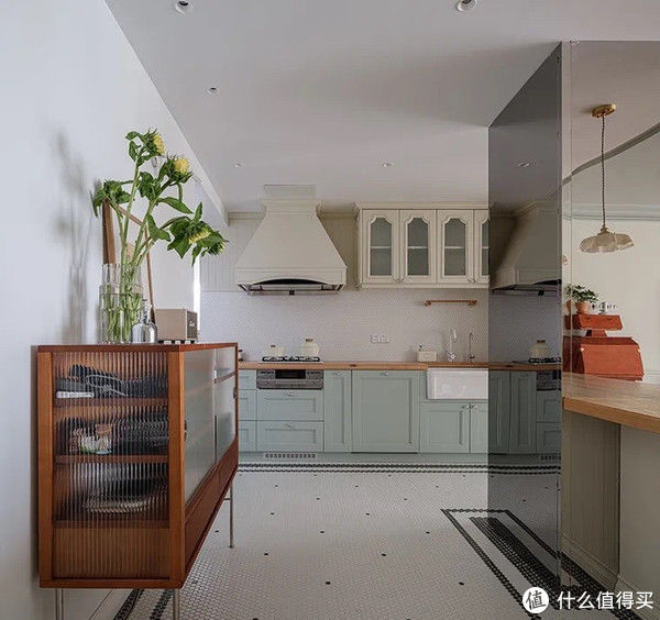 玄关|126㎡做一室一厅？她家的诸多大胆设计，让人眼前一亮！