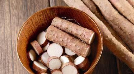 女性想要皮肤好常吃3种食物，补血益气，延缓衰老，养护子宫